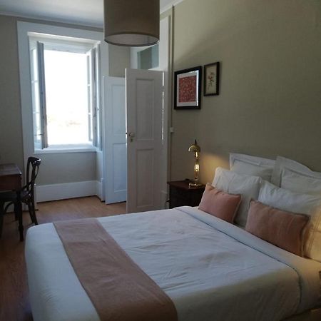 Menina Da Ria Guest House Авейру Екстер'єр фото